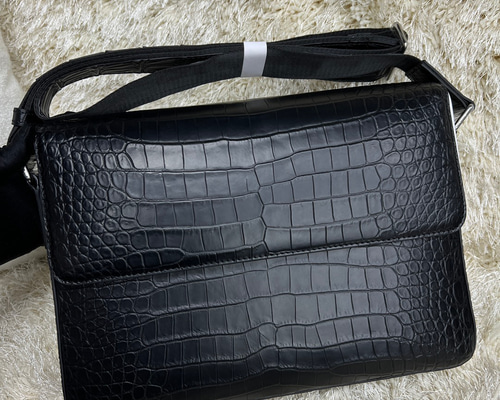 4a1319c2bc0f9bfd9c79e241f04713