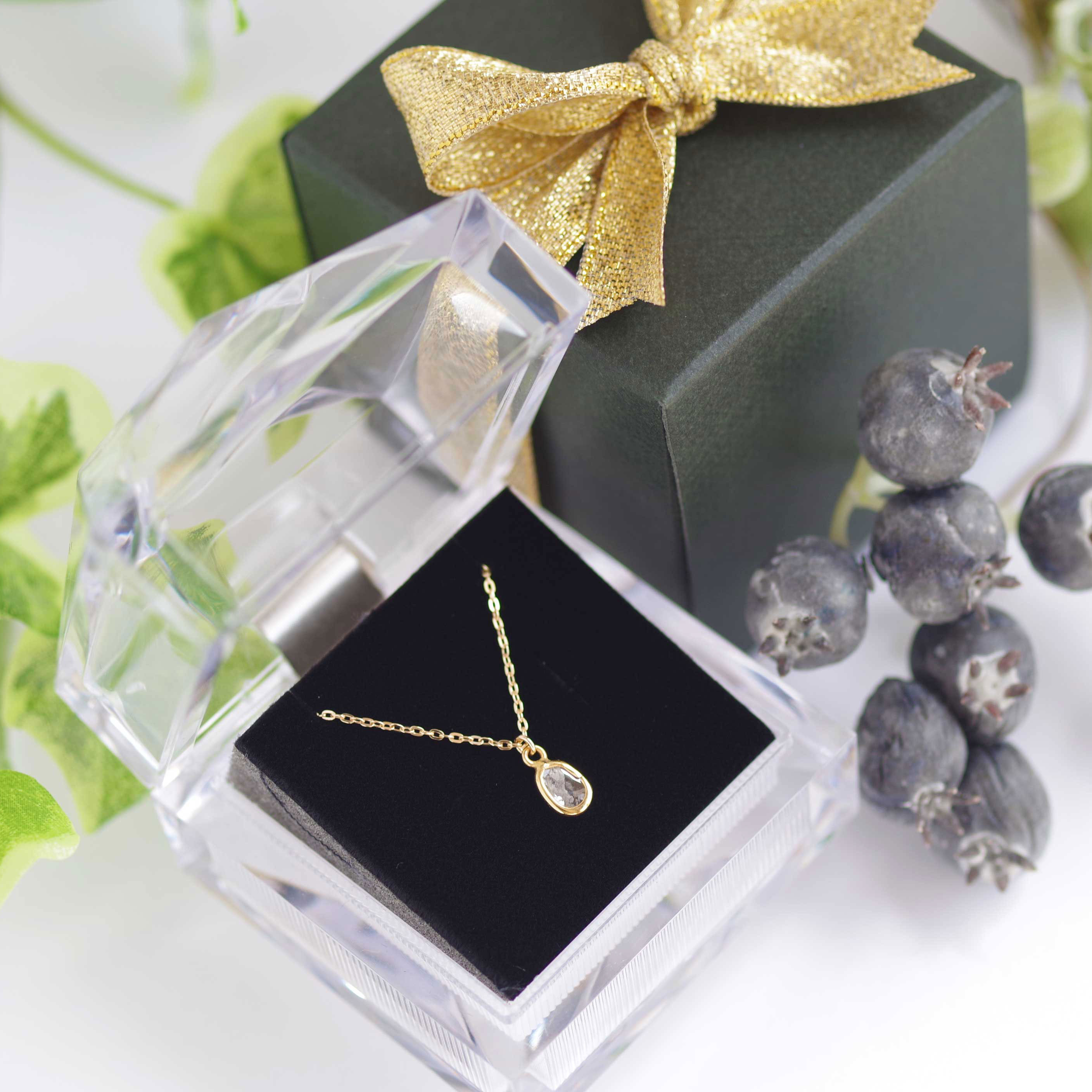 K18【thin ice】薄氷・ネックレス(M)［ダイヤモンド］