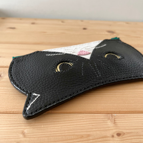 猫好きが作った本牛革オコ顔猫のメガネケース 黒白ハチワレ 送料