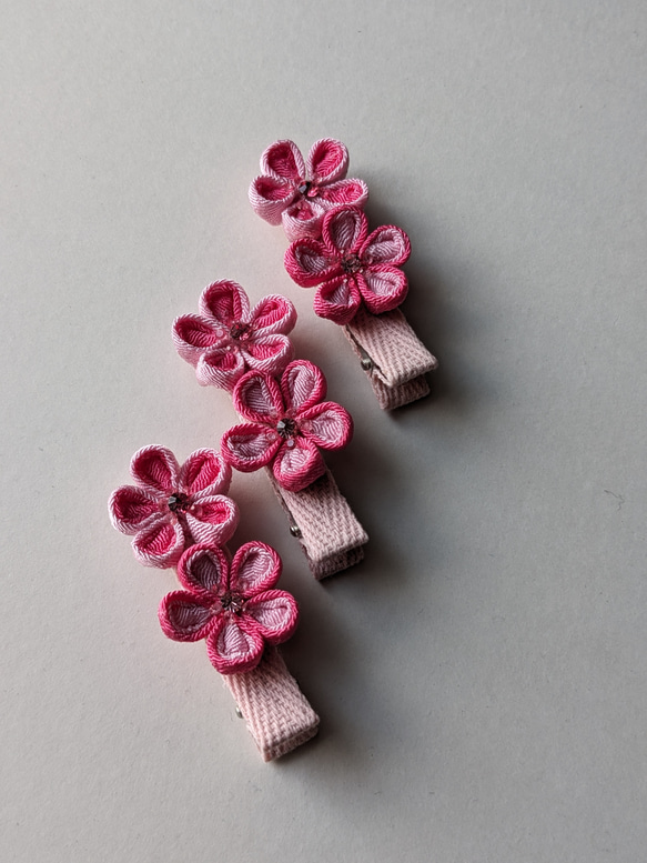 つまみ細工のヘアピン(3個セット）　花　ピンク　和装小物　プレゼント　浴衣 1枚目の画像