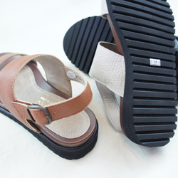 【アシオト】神戸の靴職人が作った♪超軽量・純国産レザーサンダル♪モデルサイズ26.0cmまで対応商品（A7015） 3枚目の画像