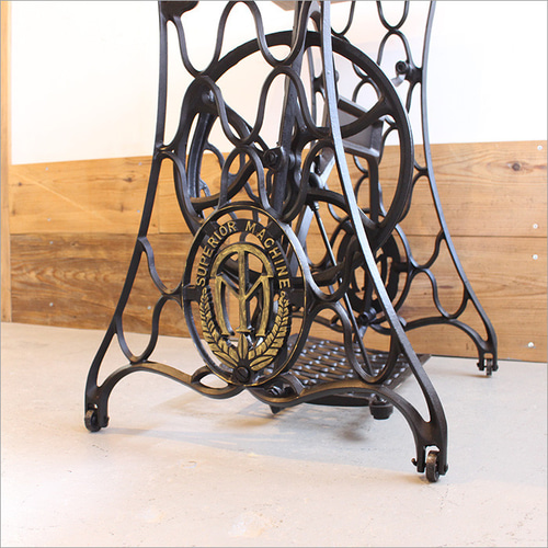 アンティーク/ミシン台/ミシン台テーブル/鉄脚/足踏みミシン/机/作業台/ アンティーク ミシン台 ミシンテーブル おしゃれ サイドテーブル 木製