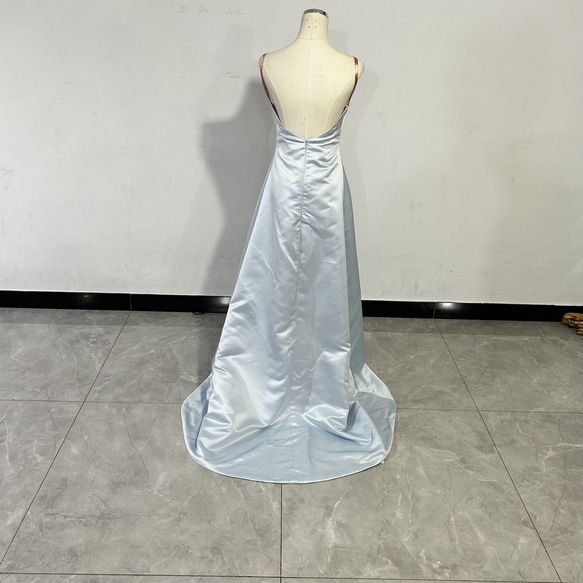 抜群のおしゃれ見えパーティードレス 水色 トレーン シアーな美しさ ポンチョ ソフトチュール ポンチョ演奏会 