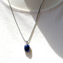 極上ロイヤルブルー　Blue Sapphire　カボションネックレス　16ｘ12ｍｍ　SUS316L　ベネチアン 4枚目の画像