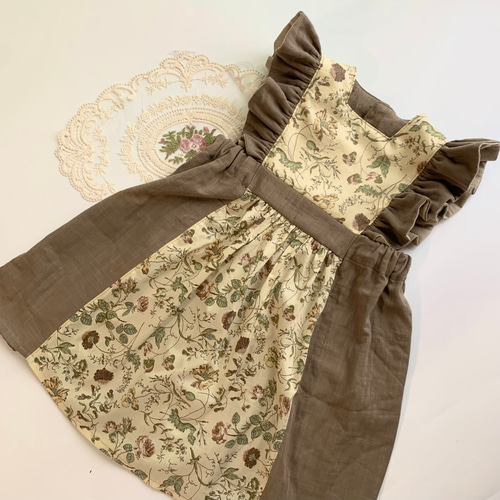 90-140cm) ハンドメイド子供服 リバティ✳︎田園風フリルエプロン 
