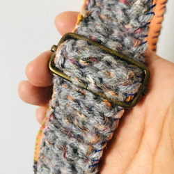 strap  手編みのストラップ　　ウール　布製　毛糸　肩掛けストラップ　スローファッション　ハンドメイド　1994 4枚目の画像