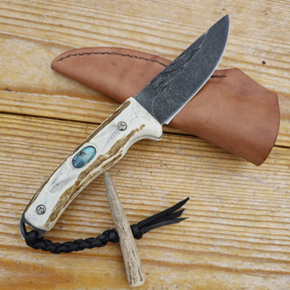 鹿の角 バンブーマウンテンターコイズのフルタングナイフ 包丁・ナイフ  