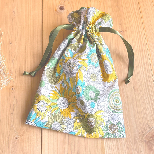 リバティ オトナかわいい 巾着ポーチ ＜Small Susanna＞(スモール