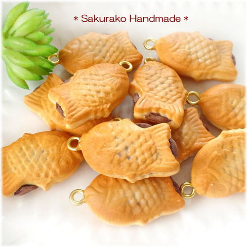 ◇小さなたい焼き◇選べる金具◇フェイクスイーツ◇キーホルダー  