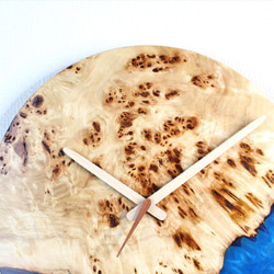 木とレジンの掛け時計　直径30cm　resin30-279 5枚目の画像