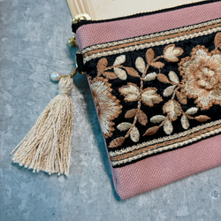 再販！▪️インド刺繍リボンのお財布ポーチ▪️ハンドメイド・やりくりポーチ・財布・長財布・母の日 2枚目の画像
