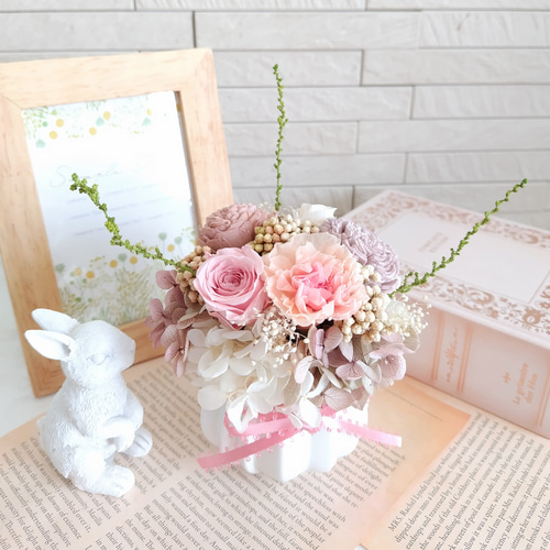 プリザーブドフラワー アレンジメント ピンクホワイトハート キュート