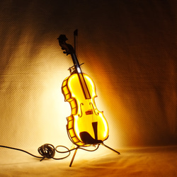 高さ３１ｃｍ、ステンドグラスのバイオリン（LED付き）３Ｌ 3枚目の画像