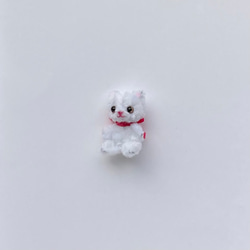 モールアート　白猫　カーネーション風ブーケセット　ラッピング済み　ミニチュアぬいぐるみ　母の日ギフト　2024 5枚目の画像