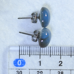 （1 件）雙色藍色縟瑪瑙耳環（8 x 10 毫米鈦柱） 第5張的照片