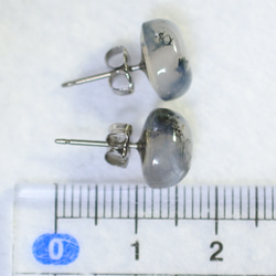 （1 件/特賣場）苔蘚瑪瑙耳環（8 x 10 毫米鈦柱） 第5張的照片
