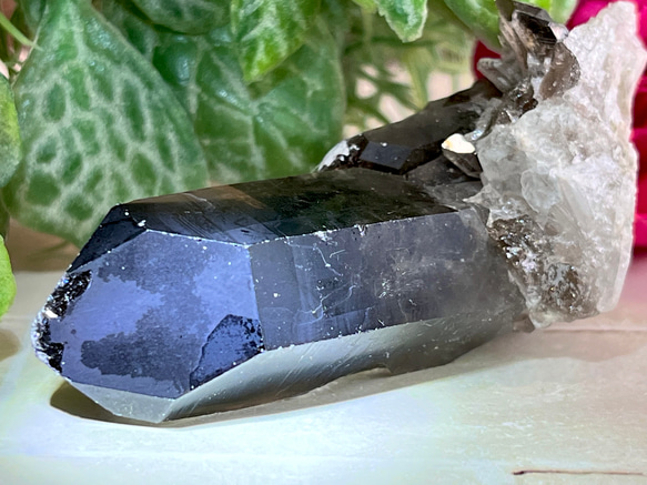 レインボー✨　スモーキークォーツ　ラフストーン　原石　クラスター　煙水晶 2枚目の画像