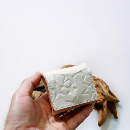 2カラーから選べるたっぷり入るぷっくり星のコインケース 革小物 革