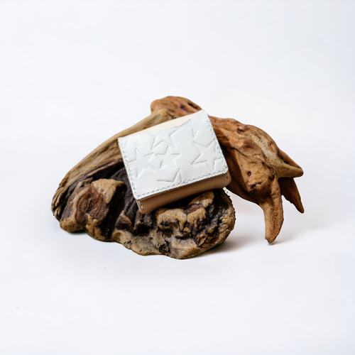 2カラーから選べるたっぷり入るぷっくり星のコインケース 革小物 革