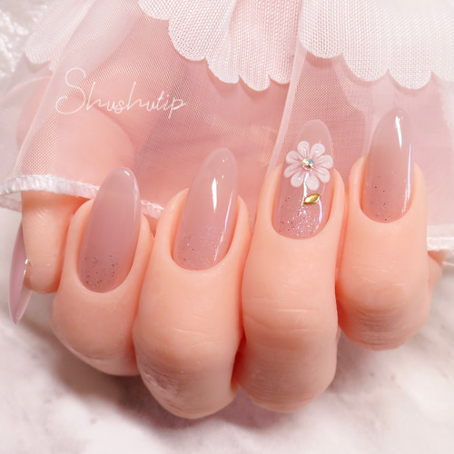 No.004】ぷっくりフラワー ネイルチップ（つけ爪） shushutip  