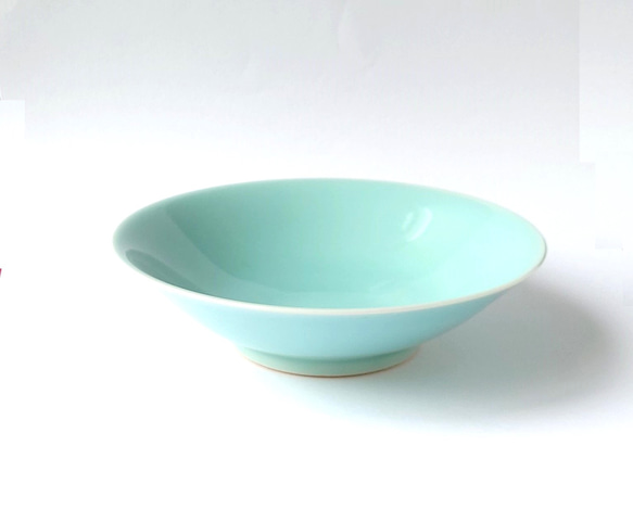青の色が美しいお皿 青白磁 皿 磁器 中皿 raku 通販 17587903｜Creema