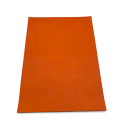 栃木レザー　染料仕上げ　オレンジ　A4サイズ　1.0～1.5mm　革　皮革　本革　ヌメ革　レザークラフト　ハンドメイド 3枚目の画像