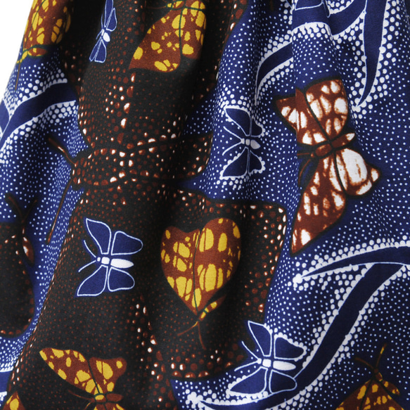 アフリカ布のリングハンドルバッグ（ バタフライ・蝶 ）大人可愛い お洒落 3枚目の画像