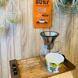 カフェトレー　コーヒープレート　木製トレイ　アイアンハンドル　コーヒーテーブル　ウッドトレー 1枚目の画像