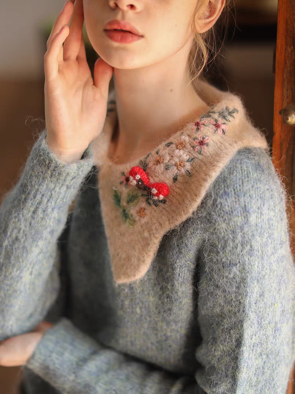 手編み 手刺繍立体かぎ針編みアルパカプルオーバー フレンチセーター   受注生産 1枚目の画像
