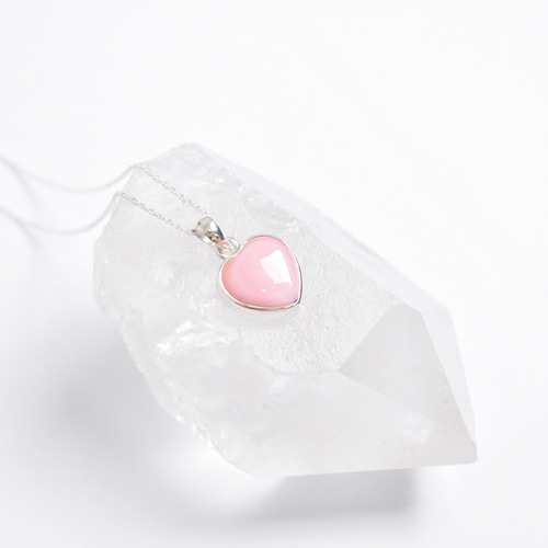 ♡ローズクォーツ、クィーンコンクシェル、ピンクトルマリンのマクラメネックレス ♡ローズクォーツ、クィーンコンクシェル、ピンクトルマリンの