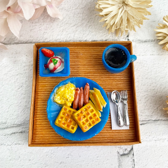 ミニチュアフード ハニーワッフルセット 朝食 モーニング アイス ドールハウス小物 3枚目の画像