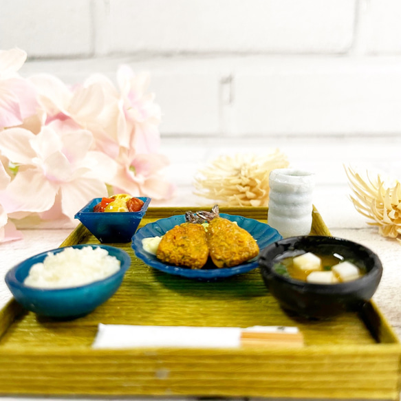 ミニチュアフード アジフライ定食 煮物 花見 和食 ドールハウス小物 11枚目の画像