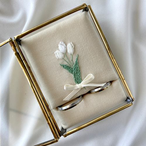 刺繍リングピロー№075 チューリップ - ホワイト - リングピロー