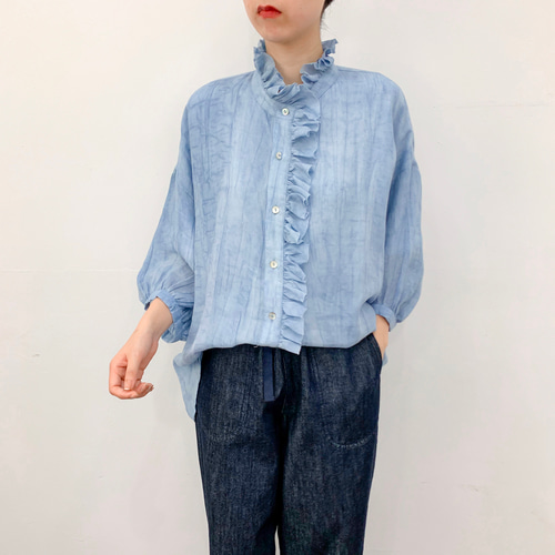 en-en ワッシャーリネン透け素材・切りっぱなしボリュームフリル  