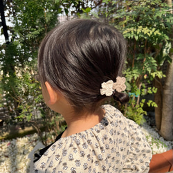 papillon  and   flower  hairclip 〈2set〉 3枚目の画像