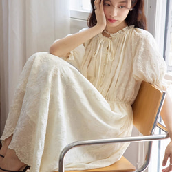 アンティーク　ヴィンテージ　アイボリー　シルク　フリル　半袖　ワンピース ドレス 首元フリル 半袖ワンピース 刺繍生地ワンピース ワンピース hellodream