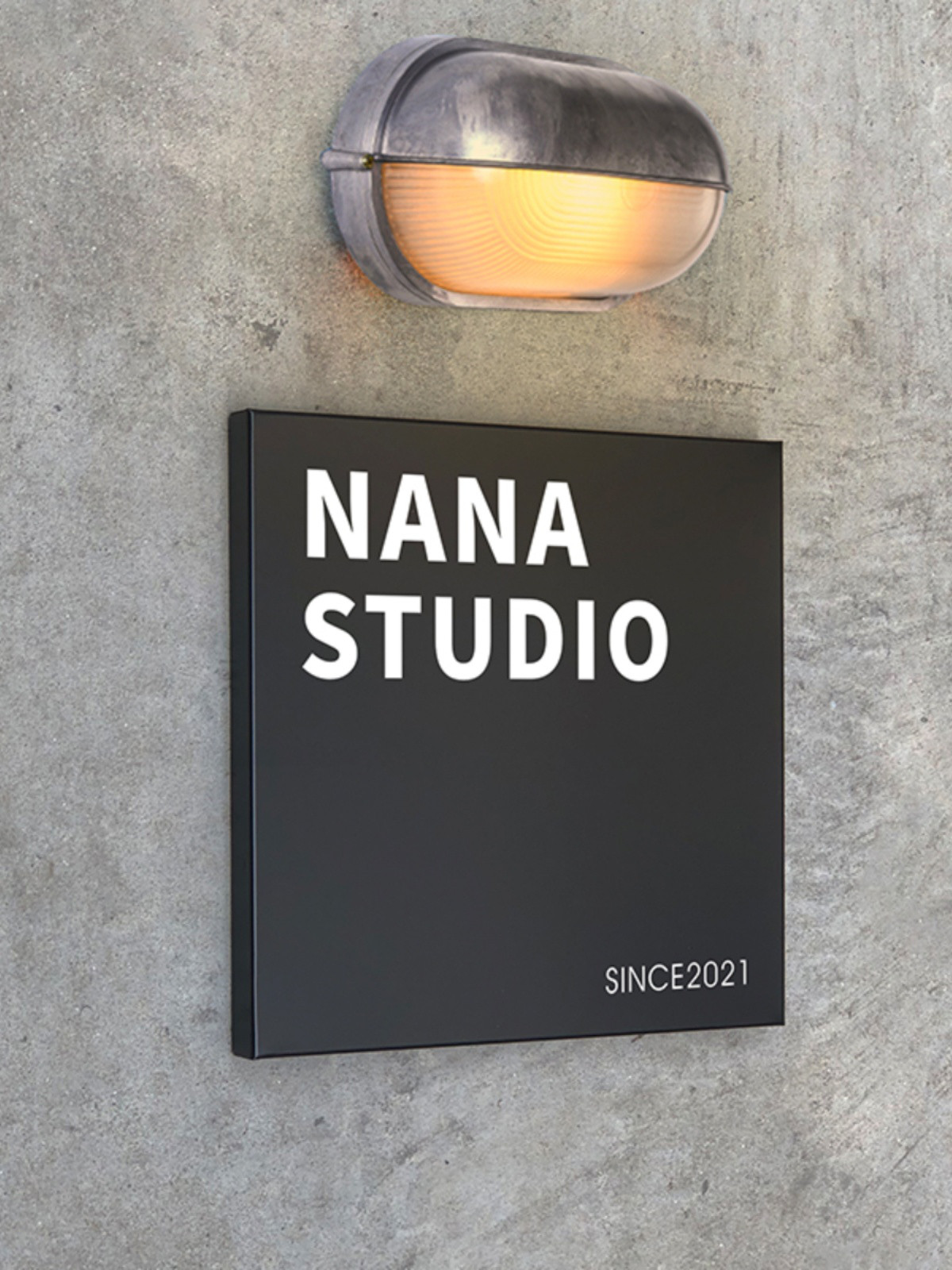 シンプル　金属　会社、スタジオ、家庭用の表札　店の看板　LOGOの展示板　オリジナルプレート