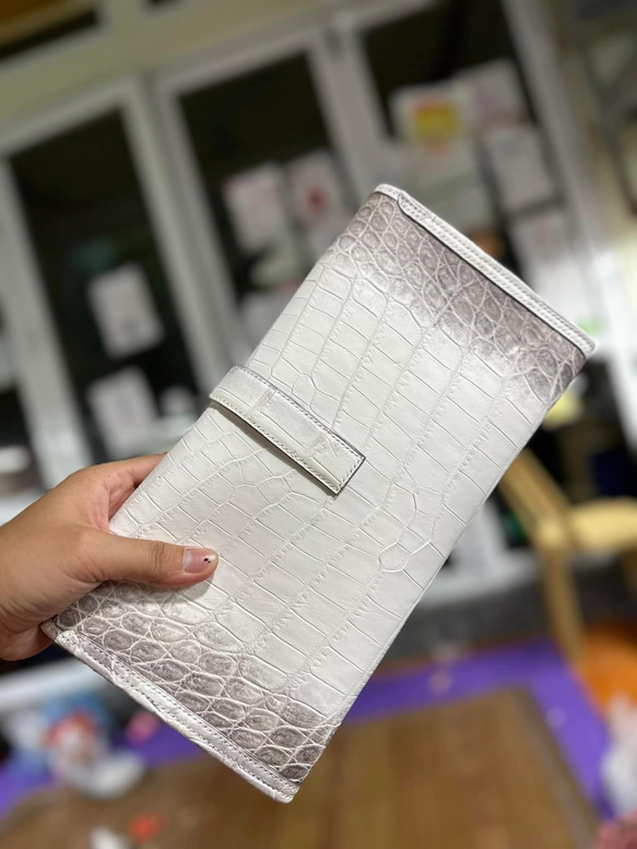 丁寧に手作りされたヒマラヤクロコダイル革長財布（受注生産・送料無料） 