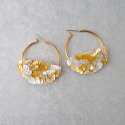 オートクチュール刺繍▫️HOOPピアス YELLOW / リュネビル刺繍 2枚目の画像