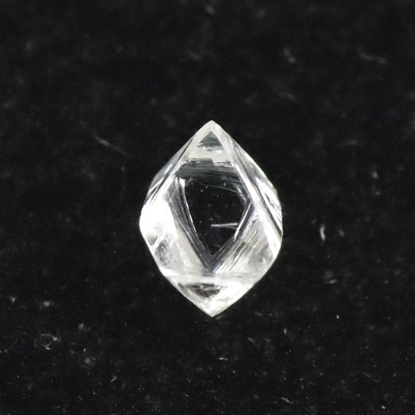 天然 ダイヤモンド ソーヤブル結晶 八面体 トライゴン  0.093ct #14500 1枚目の画像