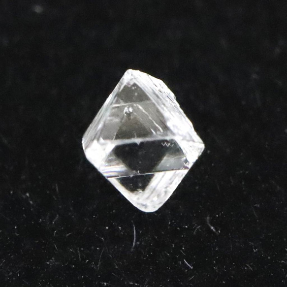 天然 ダイヤモンド ソーヤブル結晶 八面体 成長丘  0.071ct #94090 4枚目の画像