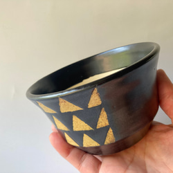 陶製植木鉢　「黒と黄」 9枚目の画像