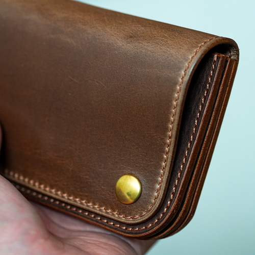 ミドル トラッカーウォレット < クロムエクセルレザー ナチュラル