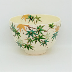 【新品】ガラス茶碗『青楓にカワセミ・めだか』　京都　京焼　清水焼　抹茶碗　茶道具 京絵付 耐熱ガラス抹茶茶碗 カワセミと青楓｜抹茶道具｜京なごみ