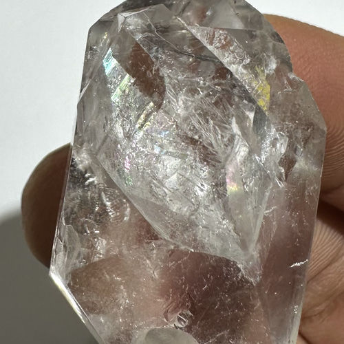 極品霊石 激レア国産高純度隻晶七彩虹ポイント ネックレス・ペンダント