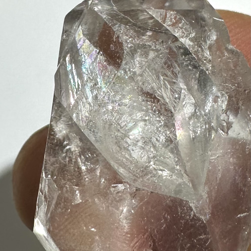 極品霊石 激レア国産高純度隻晶七彩虹ポイント ネックレス・ペンダント