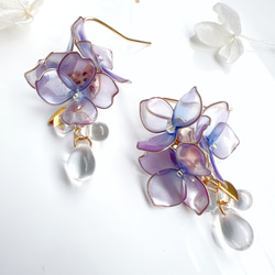【特集掲載】水彩の紫陽花 ピアス/イヤリング ディップアート アメリカンフラワー 推し活 レジン 紫 ブライダル 8枚目の画像
