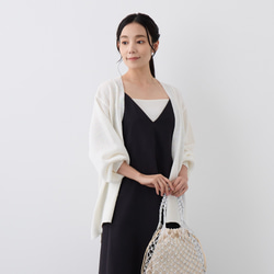 【洗える透かし編みUVカーディガン】清涼感たっぷりペーパーMIXヤーン素材　オフホワイト　りんご1個分の軽さ 紫外線対策 11枚目の画像