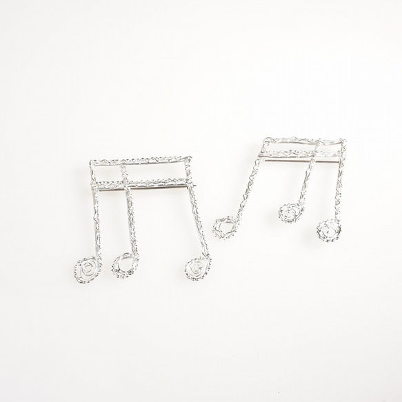 音符のブローチ《連桁》 2枚目の画像