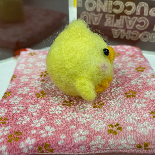 ひよこ(羊毛フェルト) 羊毛フェルトキット 『ニードルフェルトでつくるベビーアニマル